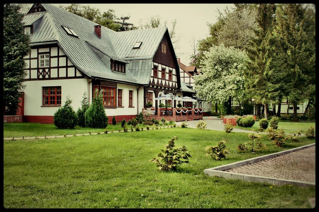 Bed and Breakfast Dworek Osiecki Osieki  Exteriér fotografie